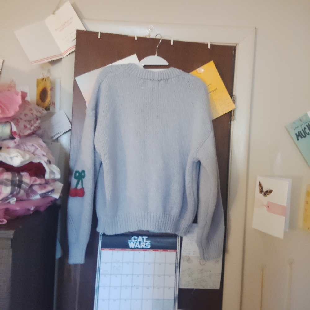 LUNA IVY Chunky Cherry Knit Open Front Sweater - Small - Picture 8 of 10